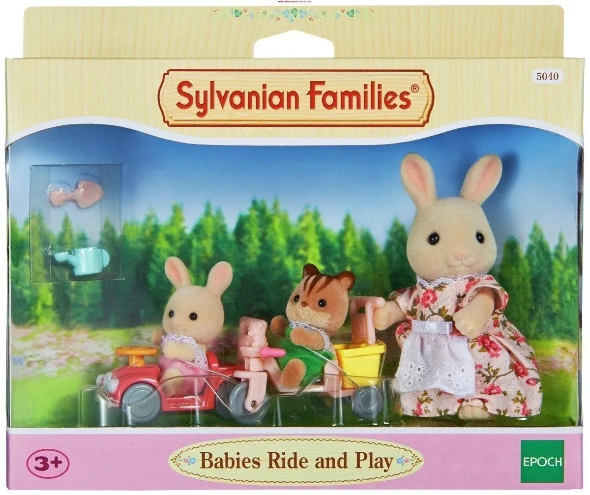 Sylvanian Families - Los Bebes Pasean y Juegan 